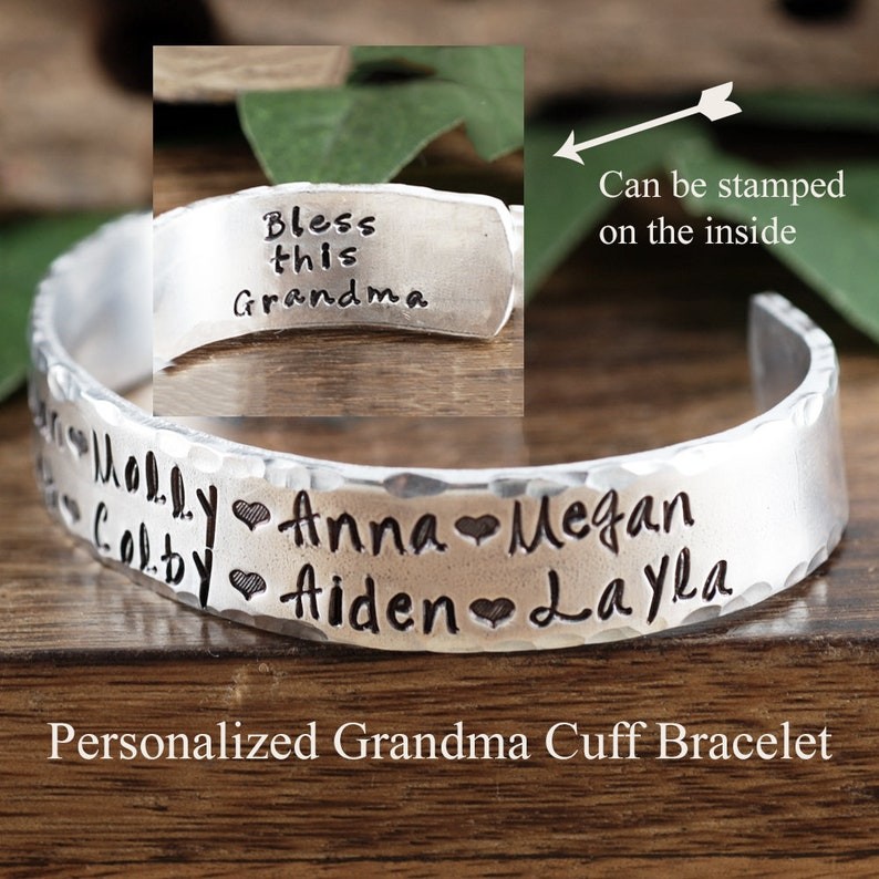 Personalisierte Mama Oma Manschette Kinder Namensarmband Weihnachtsgeschenk