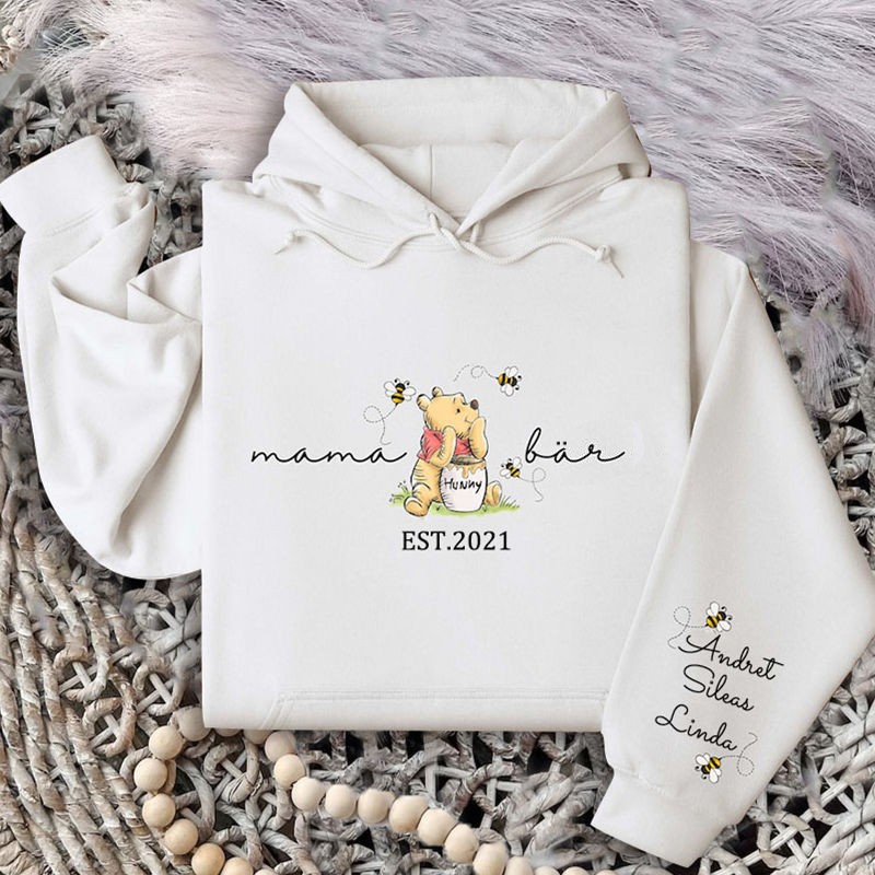 Individuelles Mama Bär Sweatshirt mit Kindernamen als Geschenkidee zum Muttertag