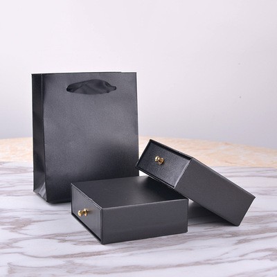 Premium-Geschenkbox