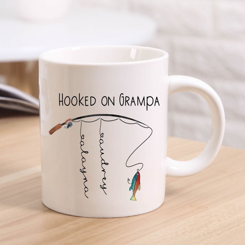 Personalisierte Kaffeetasse süchtig nach Grampa Angeln Geschenk mit Kindernamen