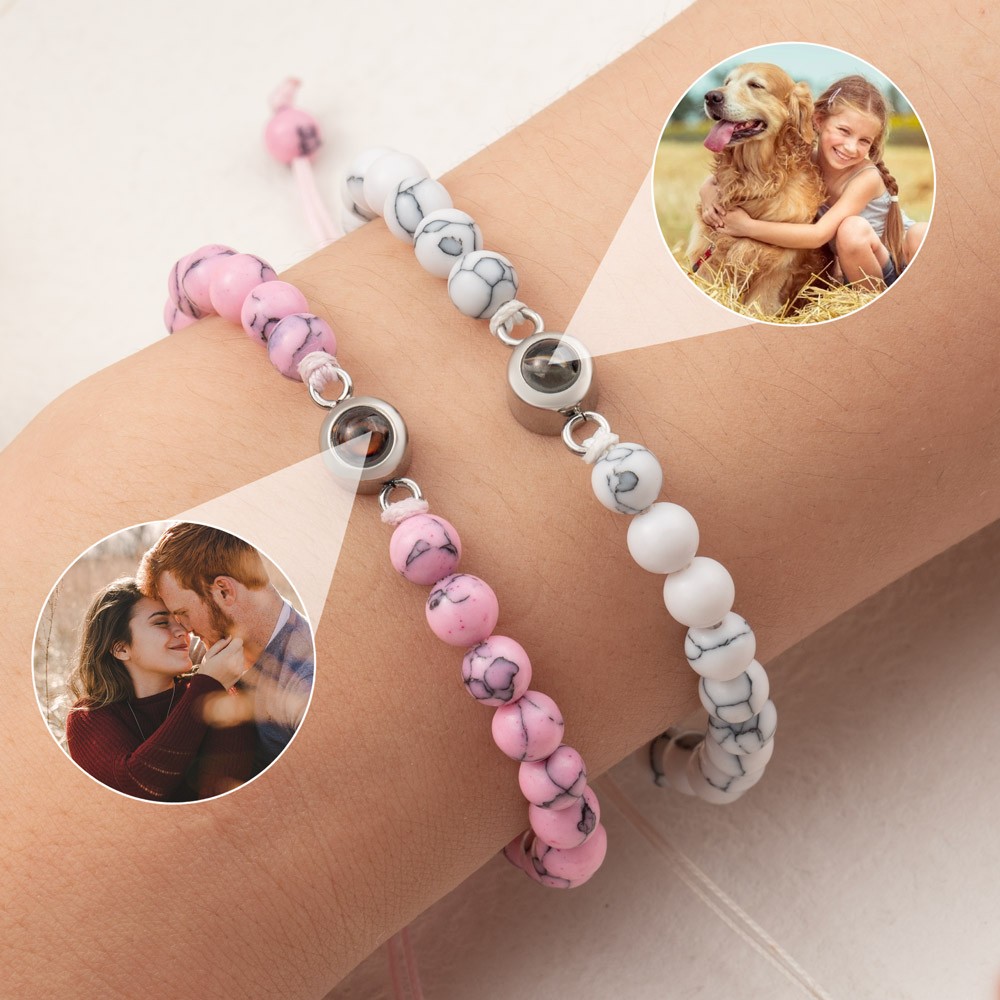 Personalisiertes Fotoprojektions-Perlenarmband für den Valentinstag der Seelenverwandten der Frau