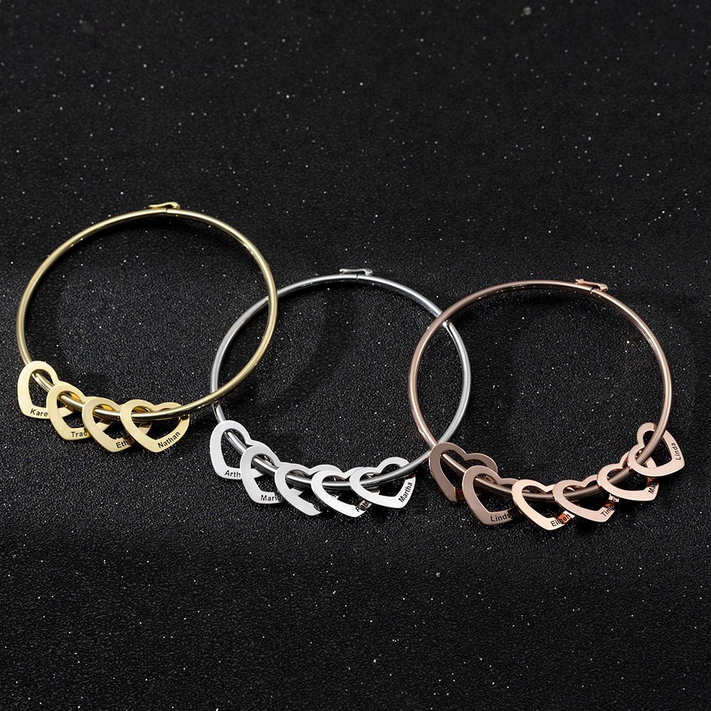 Personalisiertes personalisiertes Herz-Namen-Gravur-Armband mit 1-15 Herzform-Anhängern