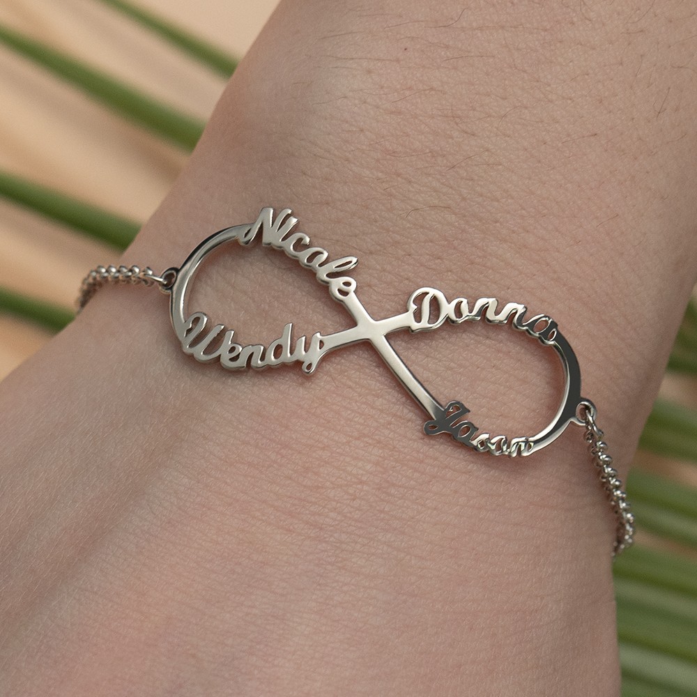 Personalisiertes Infinity Names Armband mit 1-4 Namen