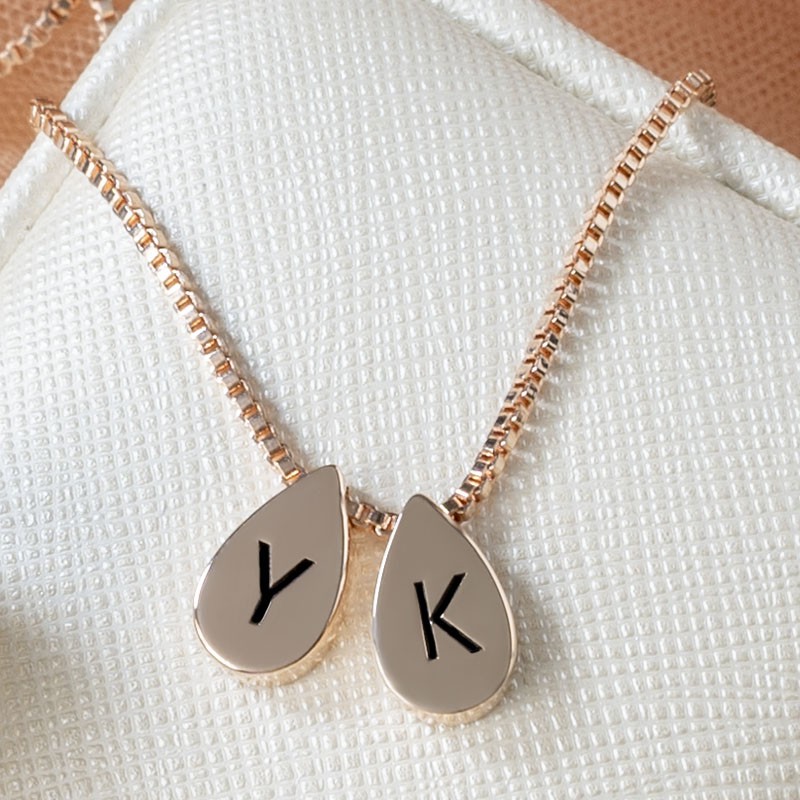 18 Karat Rosévergoldung Personalisierte Namensgravur Initial Neckalce