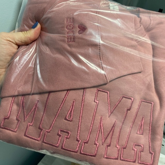 Benutzerdefinierte Mama bestickt Sweatshirt Hoodie mit Kindernamen für Muttertag Geschenkideen