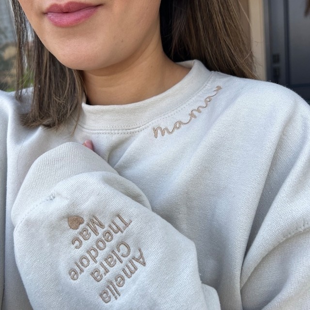 Individuell bestickt Mama Sweatshirt Hoodie mit Kindernamen für Muttertag Geschenkideen
