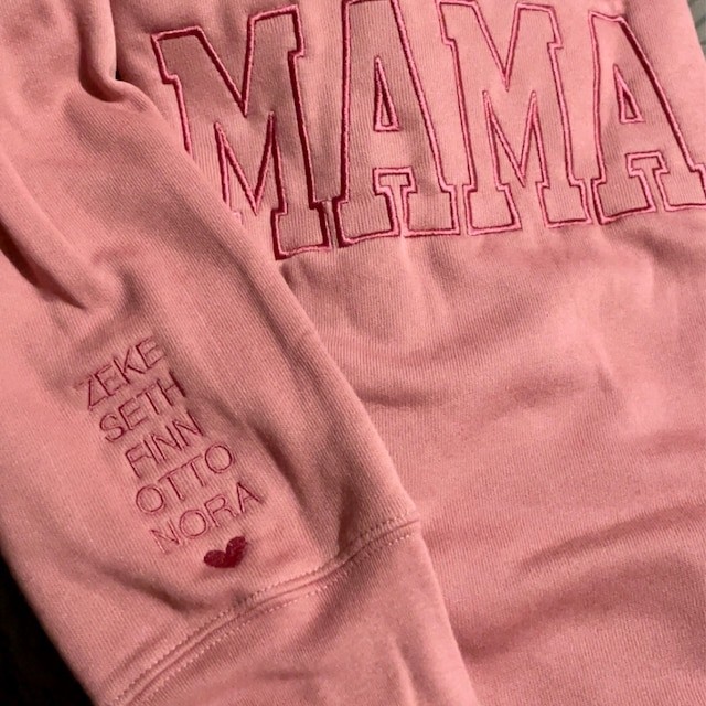 Benutzerdefinierte Mama bestickt Sweatshirt Hoodie mit Kindernamen für Muttertag Geschenkideen