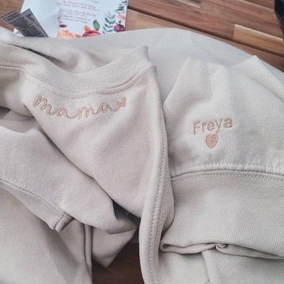 Benutzerdefinierte Mama bestickt Sweatshirt Hoodie mit Kindernamen für Muttertag Geschenkideen