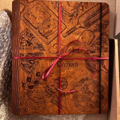 Individuelles Familien-Rezeptbuch aus Holz für Mama, Oma, Geschenkideen zum Weihnachtstag