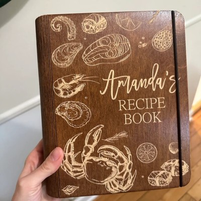 Individuelles Familien-Rezeptbuch aus Holz für Geschenkideen zum Weihnachtstag