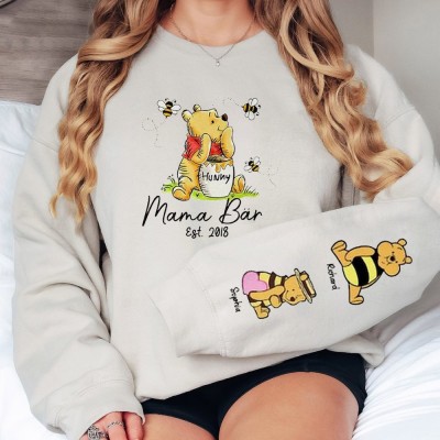 Individuelles Mama Bär Sweatshirt mit Kindernamen für Geschenkideen zum Muttertag