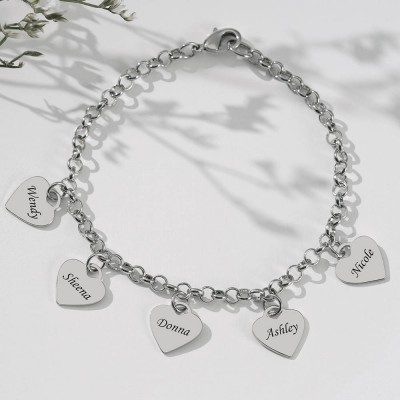 Personalisierte Namensarmbänder mit Herzgravur und 1-10 Charms Liebesgeschenke für Sie