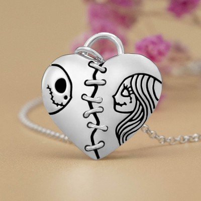 Silbernes Schönes Herz Jack Skellington und Sally Paar Namensgravur Halskette Valentinstagsgeschenke