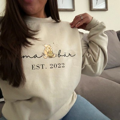 Individuelles Mama Bär Sweatshirt mit Kindernamen für Geschenkideen zum Muttertag