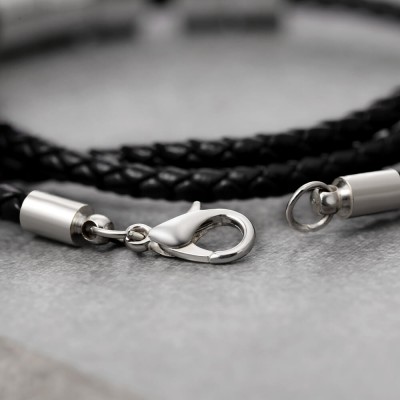 Personalisierte 1-10 Perlen Gravur Name Schwarzes Lederarmband Geschenke für Ihn