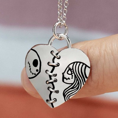 Silbernes Schönes Herz Jack Skellington und Sally Paar Namensgravur Halskette Valentinstagsgeschenke