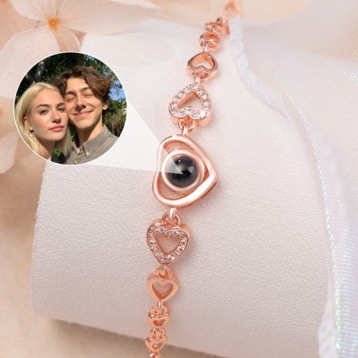 Individuelles Fotoprojektions-Herz-Charm-Armband für Paar, Seelenverwandte, Valentinstag-Geschenkideen